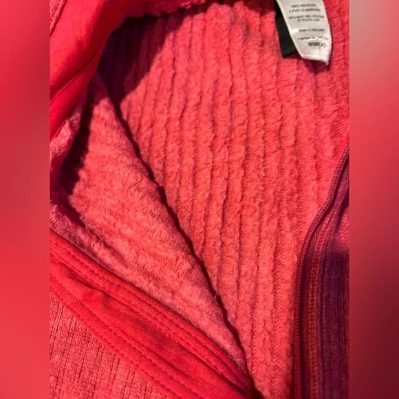 Patagonia Better Sweater Ribbed Marsupial 1/2 Zip Mock Neck ‘Jeweled Berry’ Sz S - Picture 5 of 13